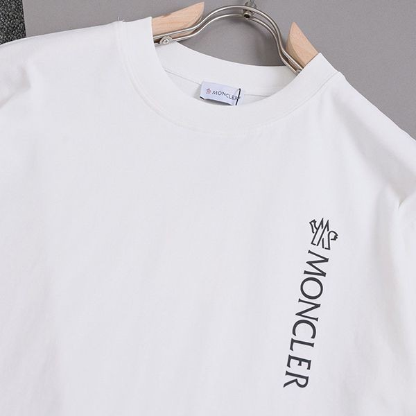 お洒落に♪モンクレール パロディ コットン 半袖 Tシャツ ホワイト mom02543